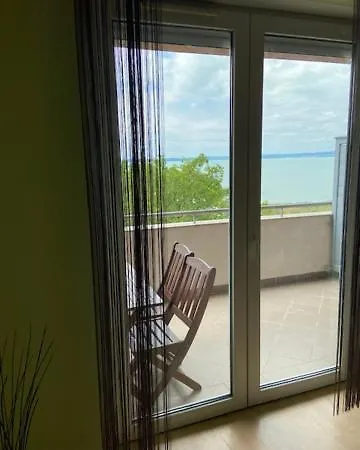 Club 218 Wellness Gold Apartman Siófok